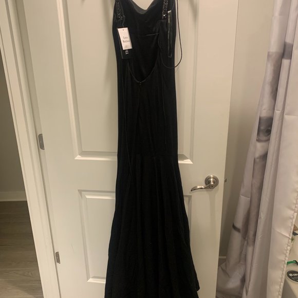 Prom - Picture 2 of 6